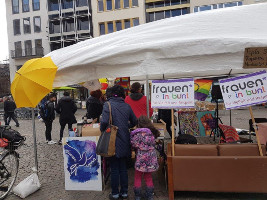 Frauenstreikcafe, Bonn Markt